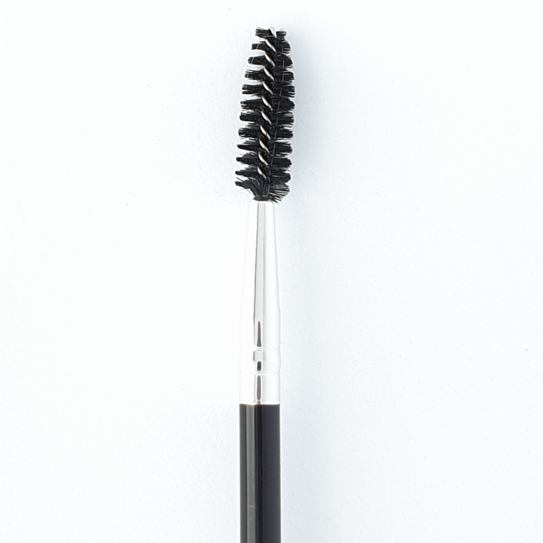 Wow Brow Brush - 3 in 1 Eye Brow and Eye Lash Spoolie Brush