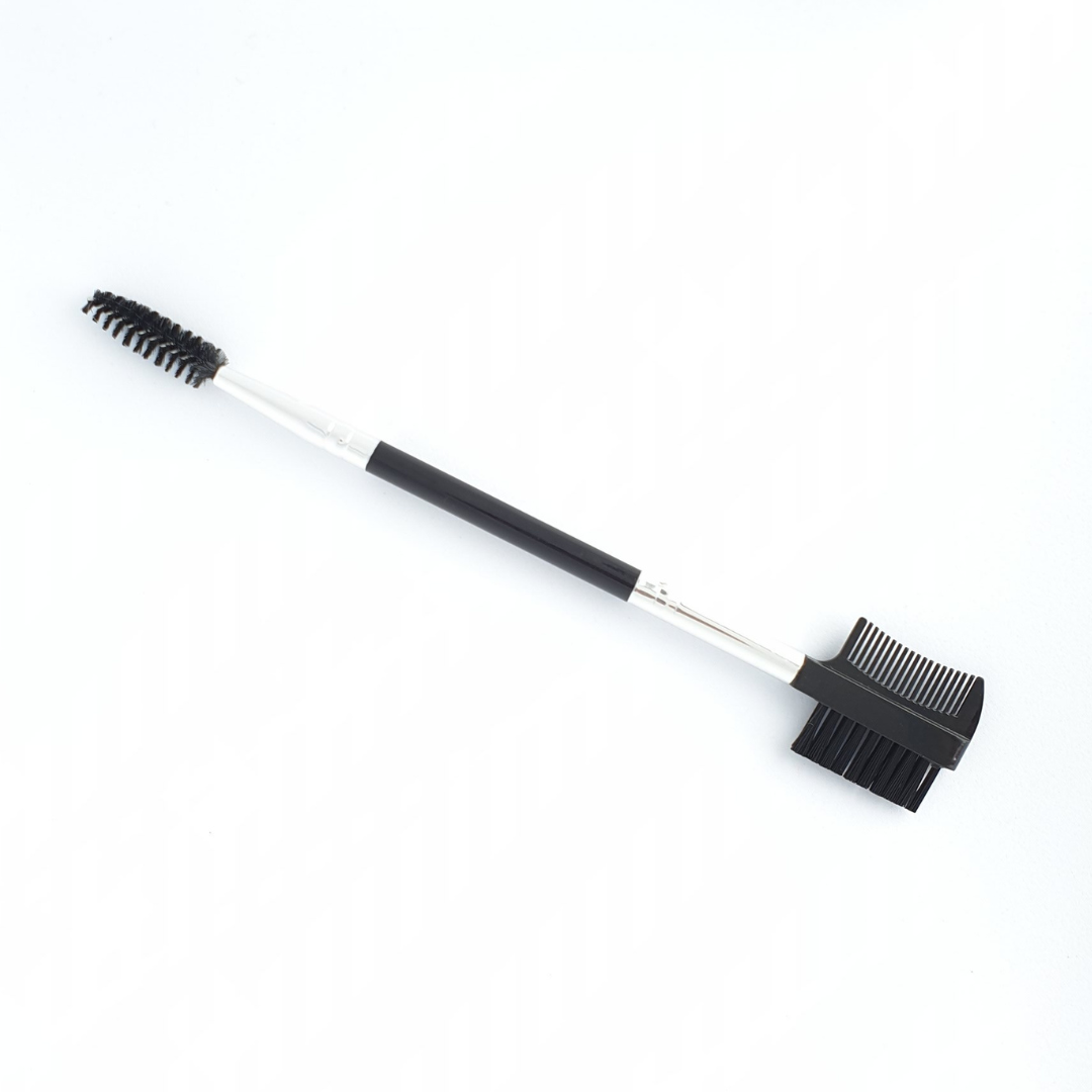 Wow Brow Brush - 3 in 1 Eye Brow and Eye Lash Spoolie Brush