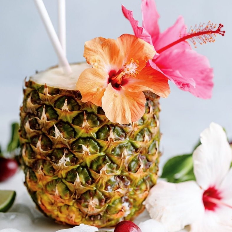 Rosy Gold Double Scented Candles Large Frosted Gloss Pina Colada - Makeup Warehouse Australia