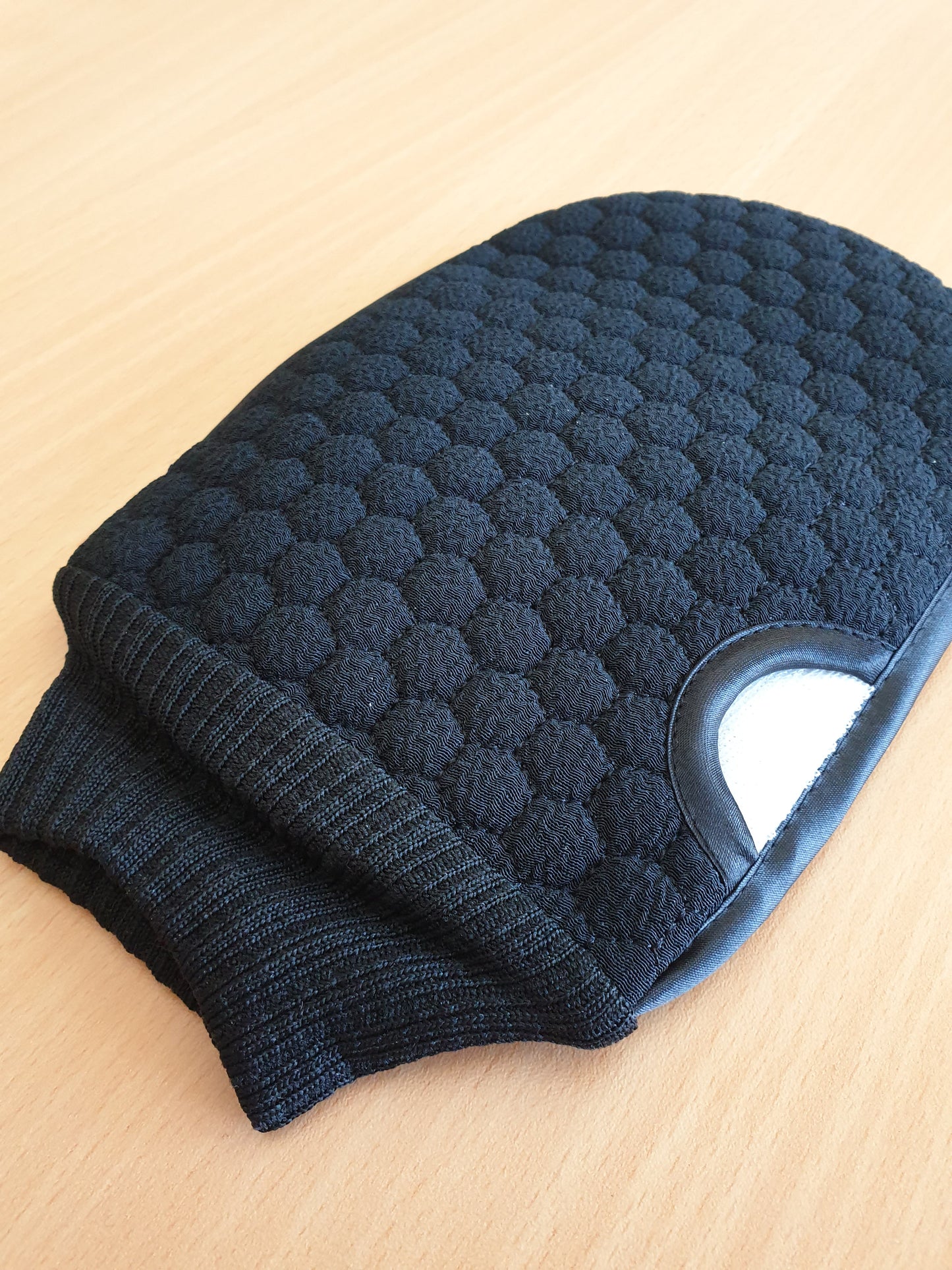 Exfoliating Glove Dual Sided with Thumb Hole Black