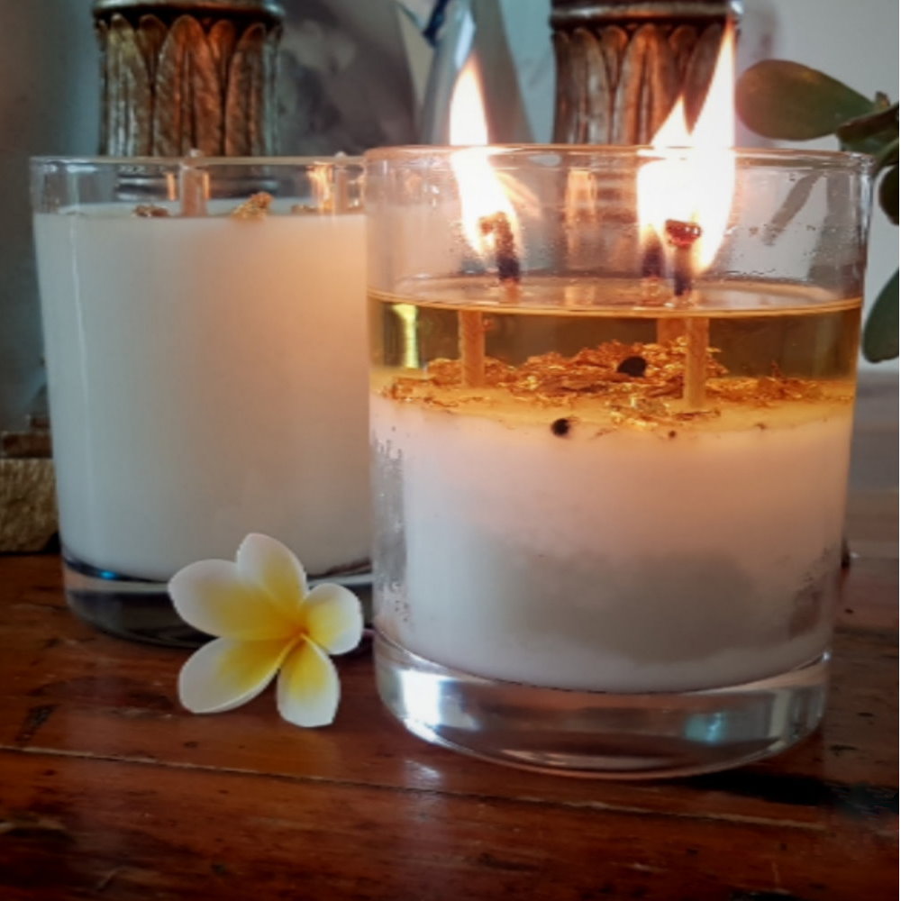 Rosy Gold Double Scented Candles XL Clear Lychee & Peony - Makeup Warehouse Australia 
